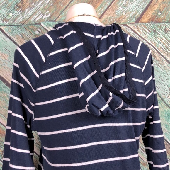 A7 - Splendid Hooded Waffle Knit Henley - Large - Picture 6 of 7